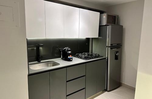 Astorga Apartment | Poblado Luxe Living Loft AC, 400Mbps and King Bed