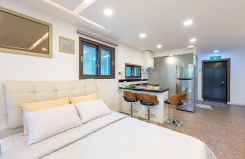 Sinbuk-myeon House | Pocheon Cozy 11 Pension
