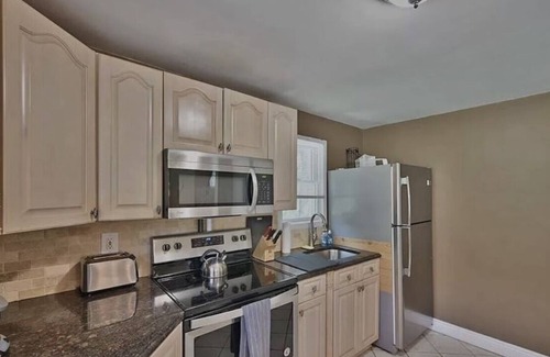 Pocono Summit House | Pocono Hideaway- lake, sauna, spa, dock