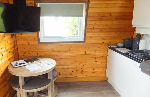 Trowse Newton Cabin | Pod 3 with Countryside view and Hot Tub