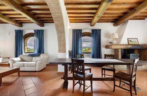 Barberino Tavarnelle Villa | Podere Beccalorzo con piscina