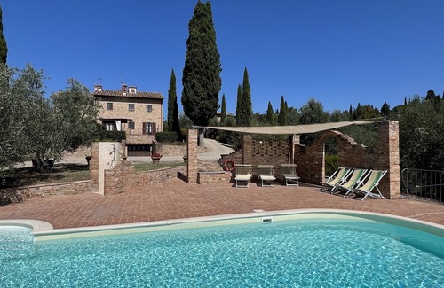 Certaldo Villa | Podere il Casolarino with private pool
