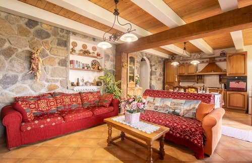 Abbadia San Salvatore Villa | Podere Mezzavia in Abbadia San Salvatore , Toscana