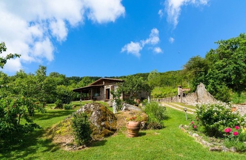 Abbadia San Salvatore Villa | Podere Mezzavia in Abbadia San Salvatore , Toscana