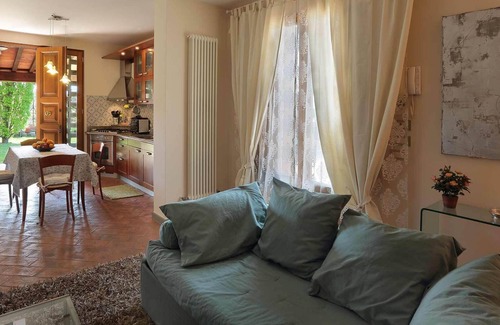 Scandicci Villa | Podere Villanuova near Florence in the countryside