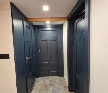 Kunratice u Cvikova Apartment | Podkrovní stylový mezonetový apartmán
