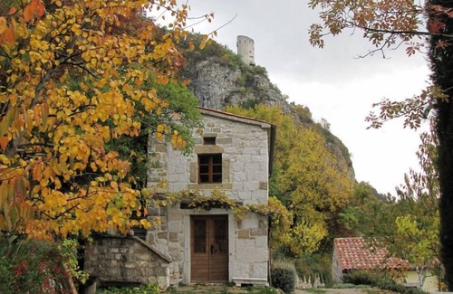 Podpec Cottage | Podpec: Country Cottage in the countryside with absolute privacy
