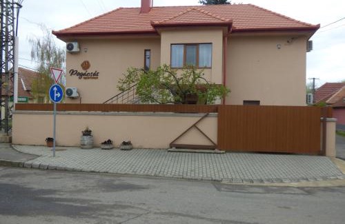 Tokaj Apartment | Pogácsás Apartman