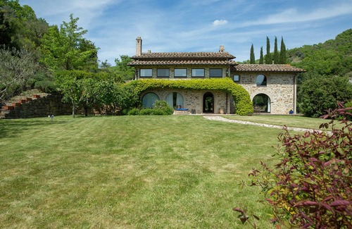 Assisi Villa | Poggio Ginepro Assisi with private pool, maximum privacy