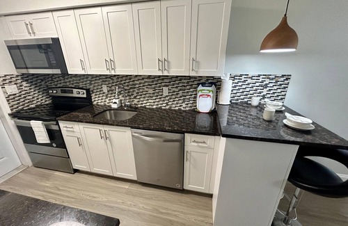 Lauderdale-by-the-Sea Apartment | Poinciana LLC