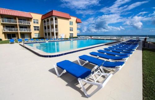 Point East House | Point East 213