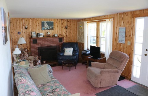 Deer Isle House | Point Field