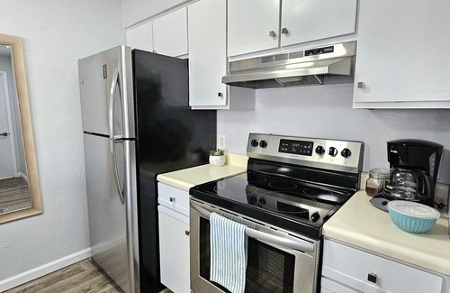 Table Rock Condo | Pointe Royale walk-in,King Bed-Rain Shower-Golf Course View-Pool-Jacuzzi