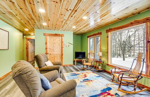 Grand Rapids Apartment | Pokegama Lake Vacation Rental with Shared Boat Dock!