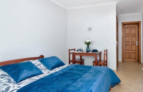 Dziaki Lesne House | Pokoje Gościnne Marzena
