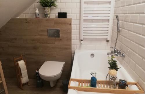 Dukla House | Pokoje goscinne u Olguni