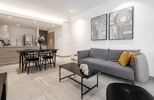 Ampliacion Granada Apartment | Polanco 2-Bedroom Apartment in Luxury Tower