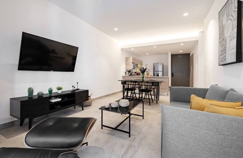 Ampliacion Granada Apartment | Polanco 2-Bedroom Apartment in Luxury Tower