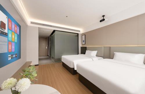 Nanqu Subdistrict Hotel | Poltton Century Hotel - Zhongshan Dayong Redwood Culture Expo City