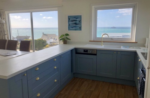 Trebetherick House | Polzeath Beach. Stunning cliff top property. Easy access to the beach.