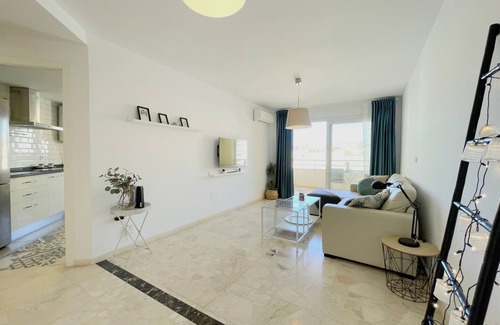 La Malagueta Apartment | Pompidu B