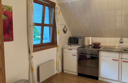 Parchtitz Apartment | Pond house with loggia on an old estate in the middle of Rügen