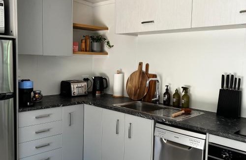 Raglan House | Pond Road Park - Raglan