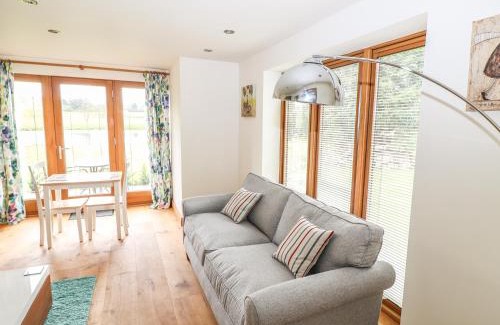 Cuckney House | Pond View