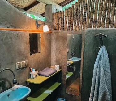 Singaraja Cabin | Pondok Apsari 2