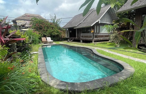 Kutuh Kaja Cabin | Pondok Mirah Villa- nRice Field Cottage With Pool – Tranquil Getaway