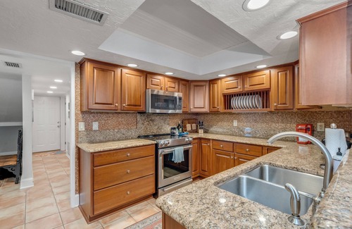 Sawgrass Condo | Ponte Vedra Beach retreat! Sawgrass Country Club! Golf Beach Pool Dining Nearby