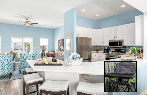 Clipper Cove Cottage | Pool, 4 min walk to Crystal Beach, Luxe home!