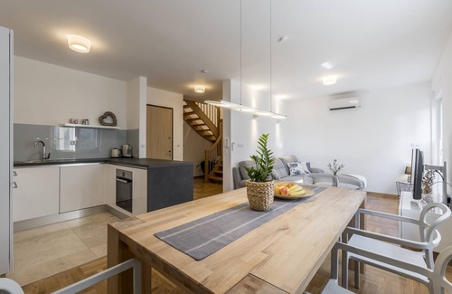 Strozanac Apartment | Pool and Beach Residence Spalatum