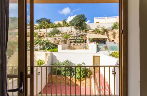 Santa Maria Estate Apartment | Pool and Sea, charming Merill Apart 5