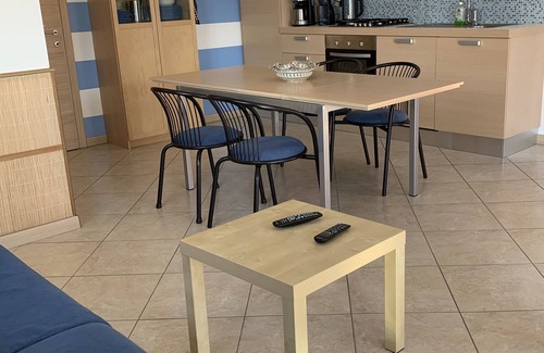 Colico Piano Apartment | Pool apartment in quiet and central area