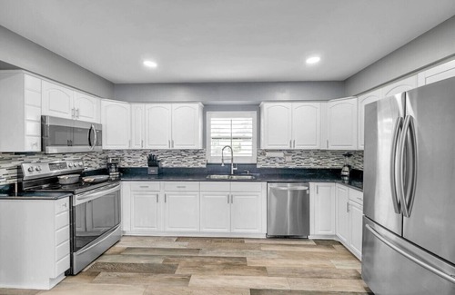 Tampa House | Pool Beach House of Tampa Bay!