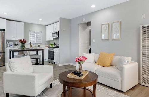 Grant Hill House | Pool, Hot Tub & Outdoor Lounge | Near Beaches, Balboa Park & Downtown | Leyla
