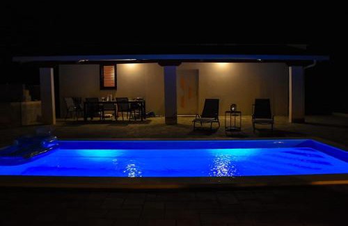 Poljica Apartment | POOl HOUSE BRUNO