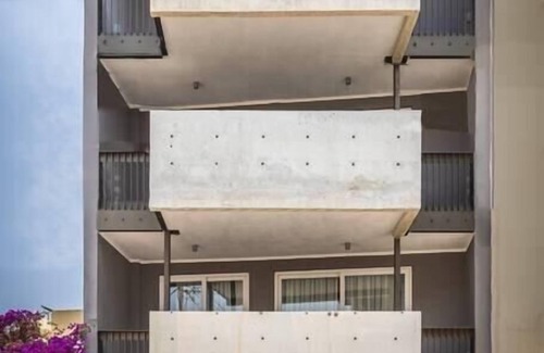 St. Andrew's Apartment | Pool Luxury in Pembroke, St. Julian's