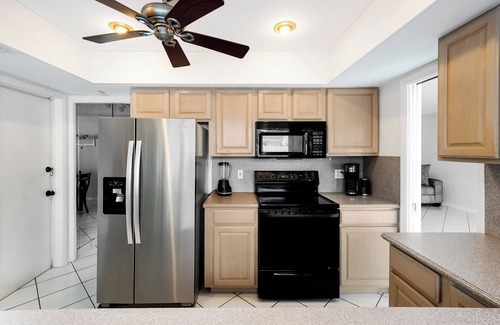 Cypress Lakes House | Pool Retreat Near Beach! Great For Groups