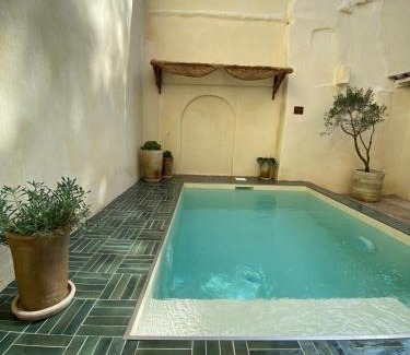 Vallabregues House | Pool Suite