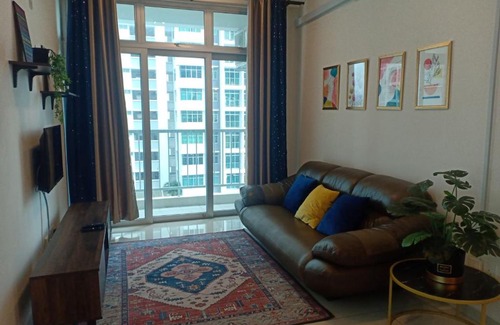Hulu Kinta Apartment | Pool View 3-Bedroom Cozy Apartment in Meru, Ipoh