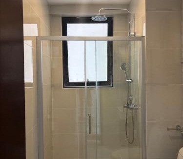 Central District Apartment | Pool View 3 Bedroom & 3 Bathroom Whole Unit