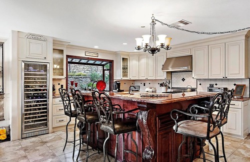 Calabasas House | Pool, views, private guest suite, close to great hiking trail, dining & ent.