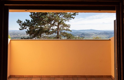 Corciano Villa | Pool villa "the trinity"