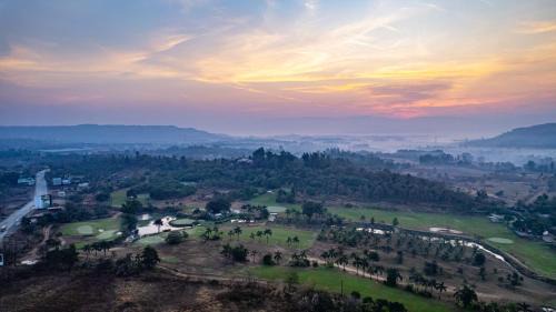 Khalapur Resort | Pool Villas with Cook by Baya Resorts - Karjat