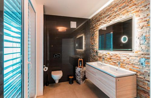 Wasserburg Apartment | Poolhaus Bodensee ideal für Geschäftsreisende