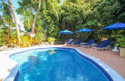 Folkestone Villa | Poolside Paradise Near Beach - Pavilion Villa by Bluescape