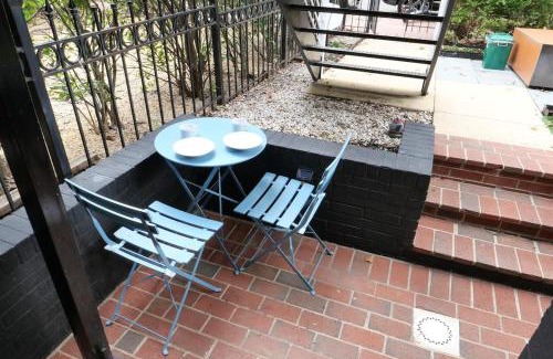 Cardozo Apartment | Pop Art Chic Stunning Shaw - U Street Apartment