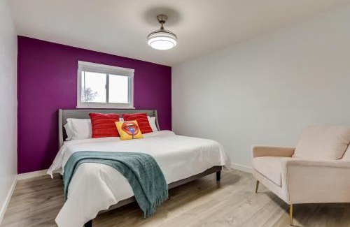 South Westminster House | Pop Art Oasis with Karaoke Mini Golf Hot Tub and Pool